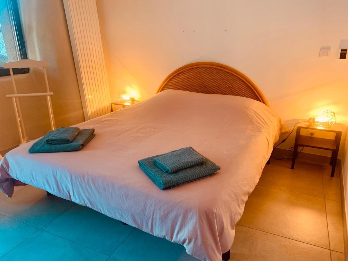 Auberge du Thélème Beaumont  Habitación foto